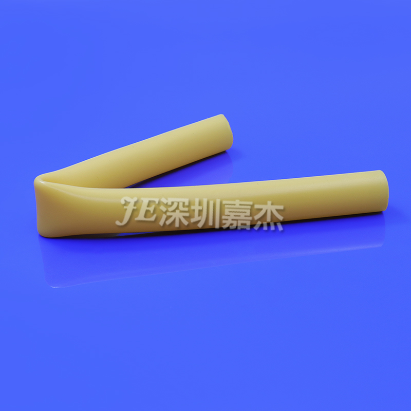 啊啊啊啊美女被揉胸双色硅胶管